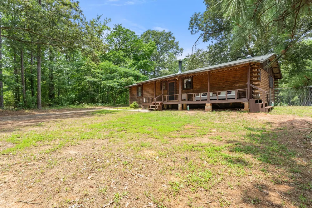 24087 FM 15 Troup, TX 75789