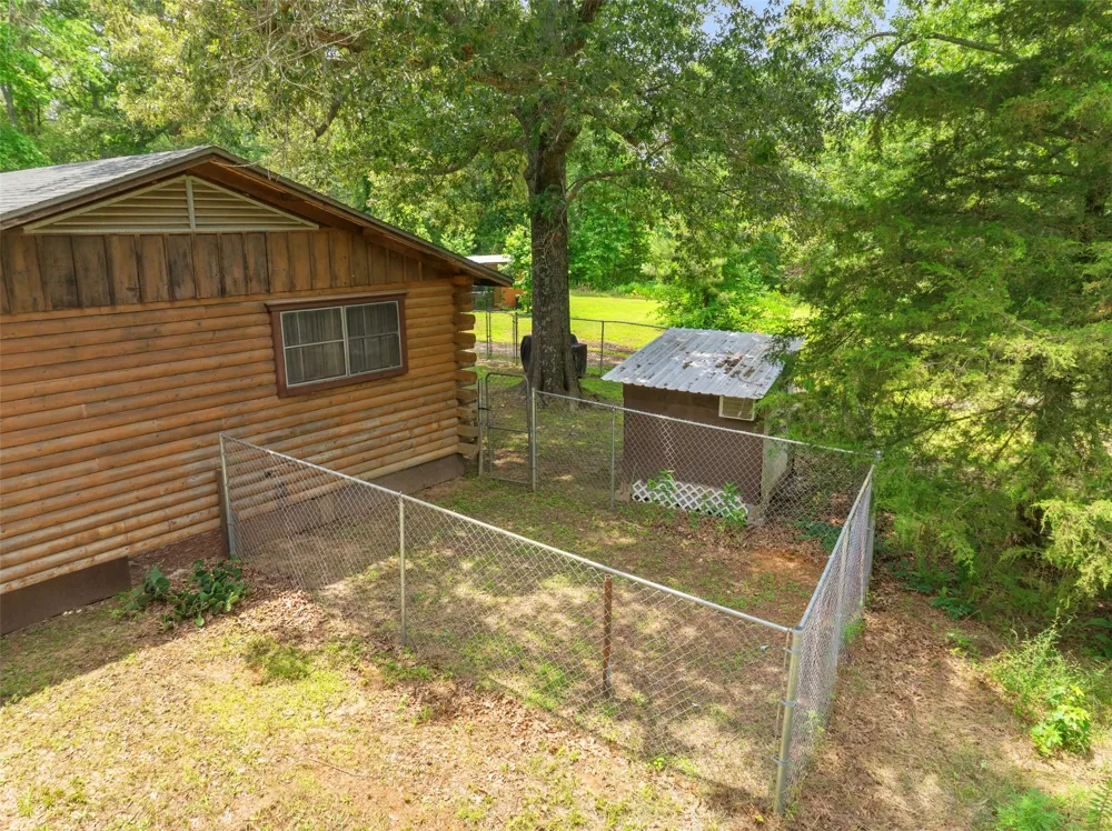 24087 FM 15 Troup, TX 75789