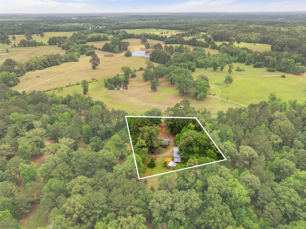 24087 FM 15 Troup, TX 75789
