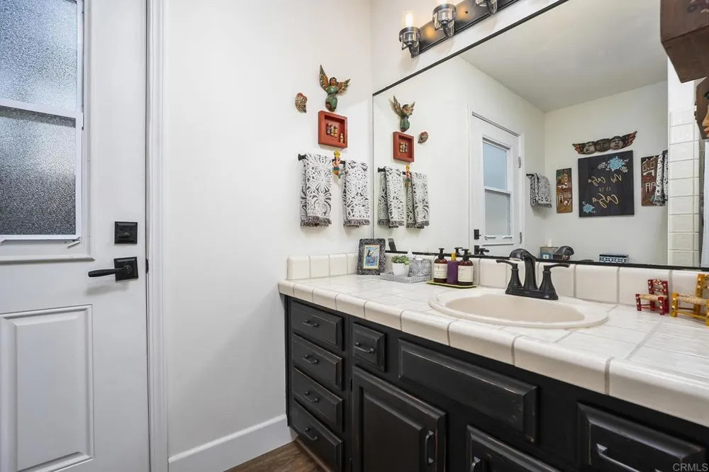 2763 W VICTORIA DR Alpine, CA 91901