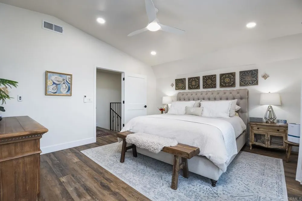 2763 W VICTORIA DR Alpine, CA 91901