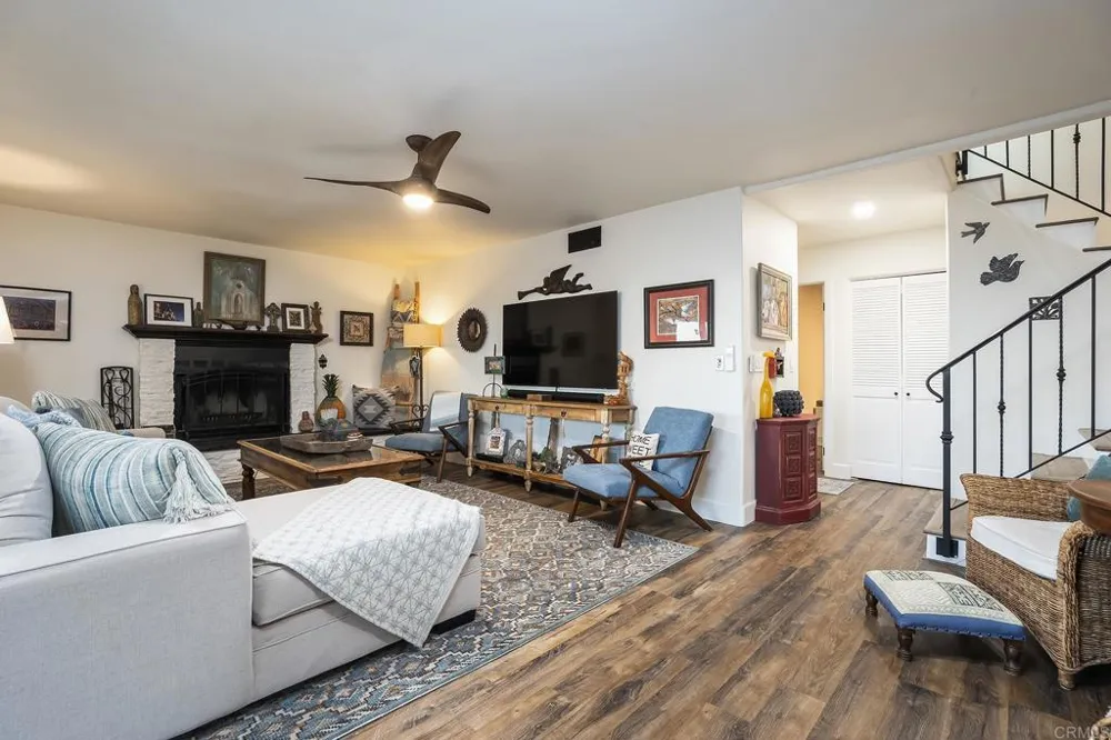 2763 W VICTORIA DR Alpine, CA 91901