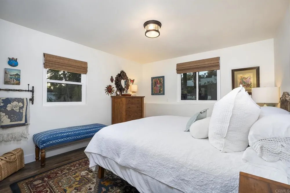2763 W VICTORIA DR Alpine, CA 91901