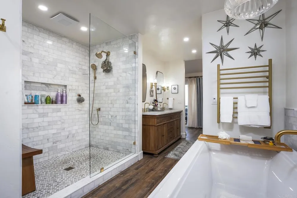 2763 W VICTORIA DR Alpine, CA 91901