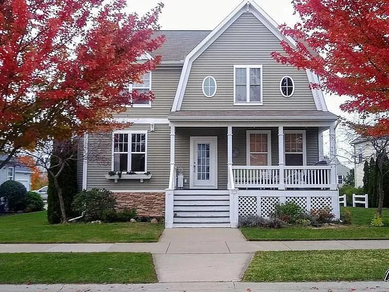 573 Brownstone Street Holland City, MI 49423