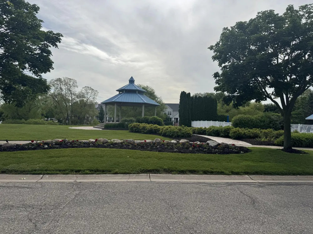 573 Brownstone Street Holland City, MI 49423