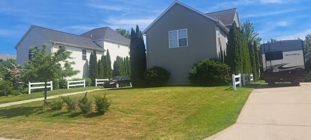 573 Brownstone Street Holland City, MI 49423