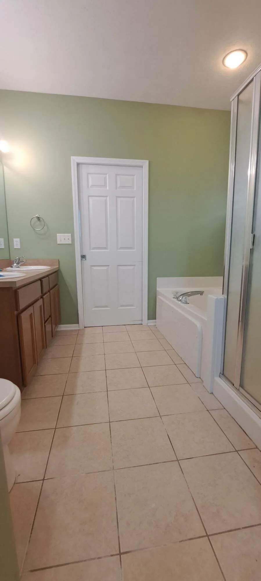 573 Brownstone Street Holland City, MI 49423