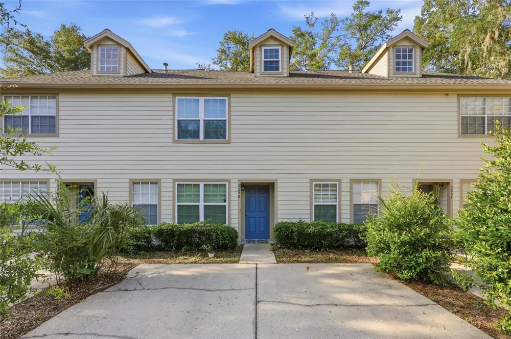 5258 SW 97TH DRIVE Gainesville, FL 32608