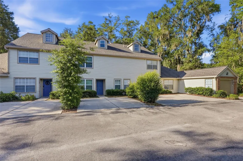 5258 SW 97TH DRIVE Gainesville, FL 32608