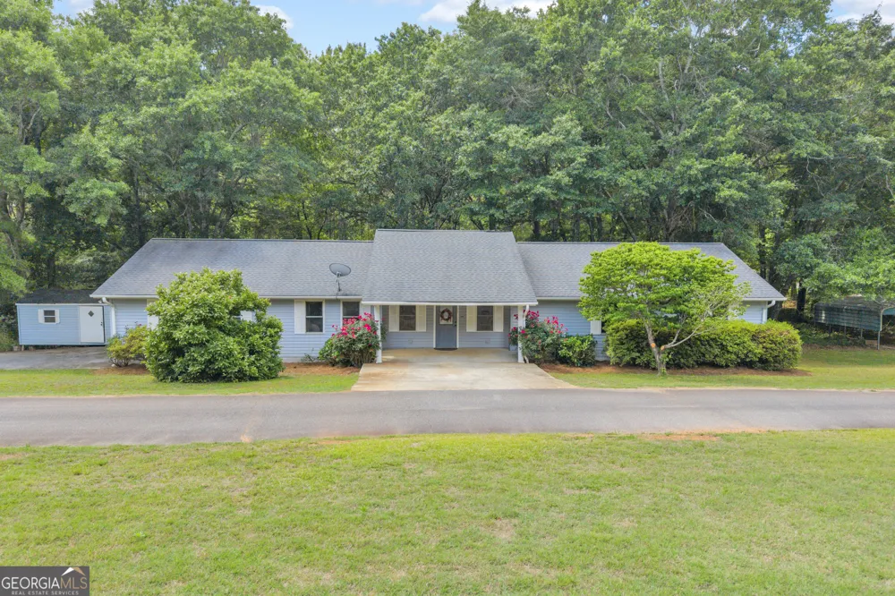 79 Wisteria Cove EST Hartwell, GA 30643