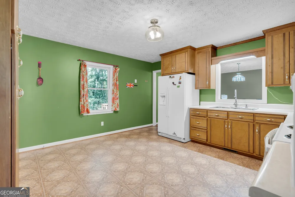 79 Wisteria Cove EST Hartwell, GA 30643