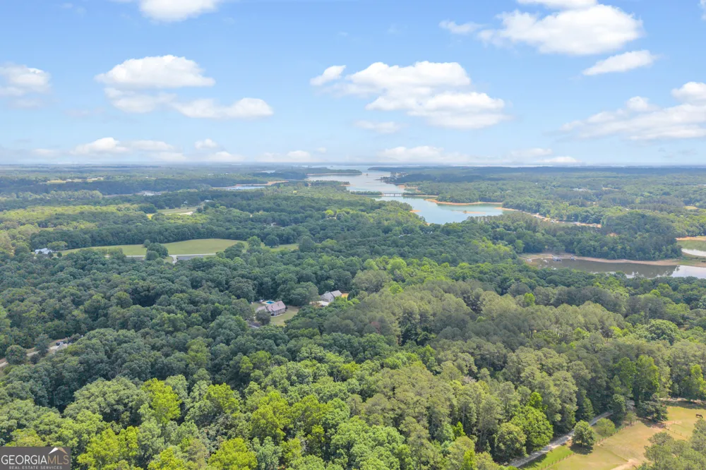 79 Wisteria Cove EST Hartwell, GA 30643