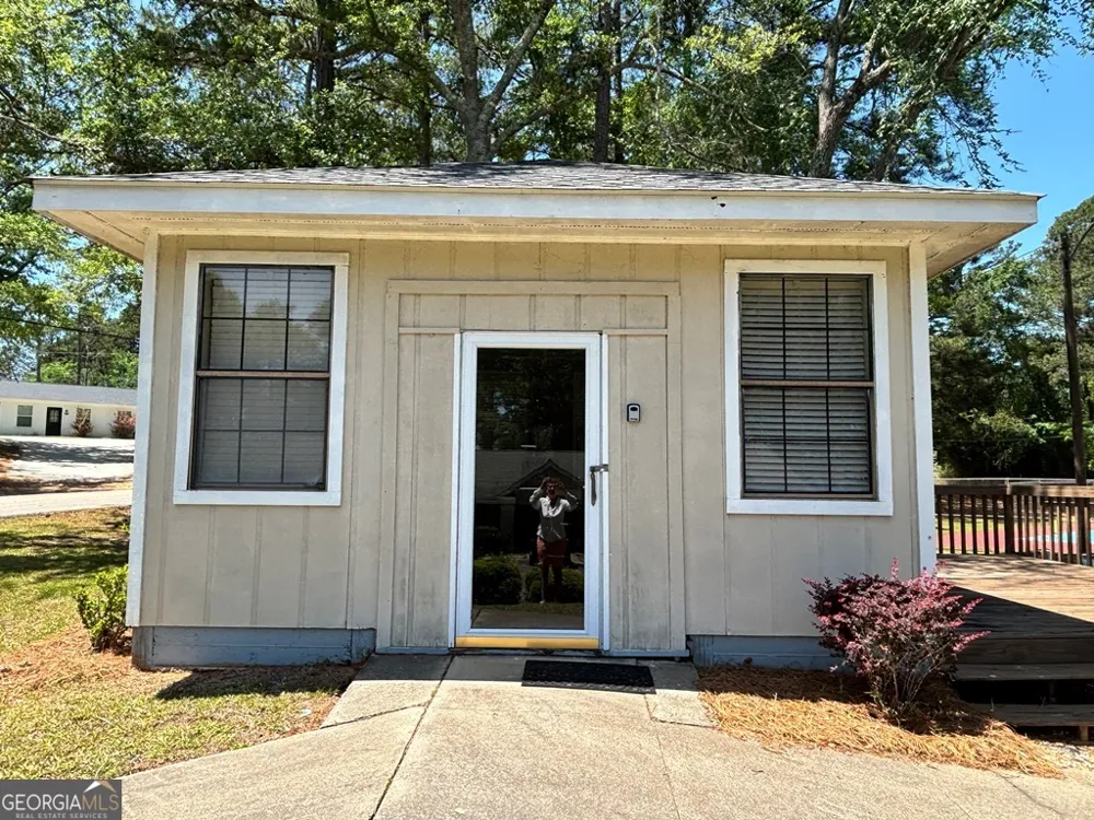 1000 Marigold RD NE Sparta, GA 31087