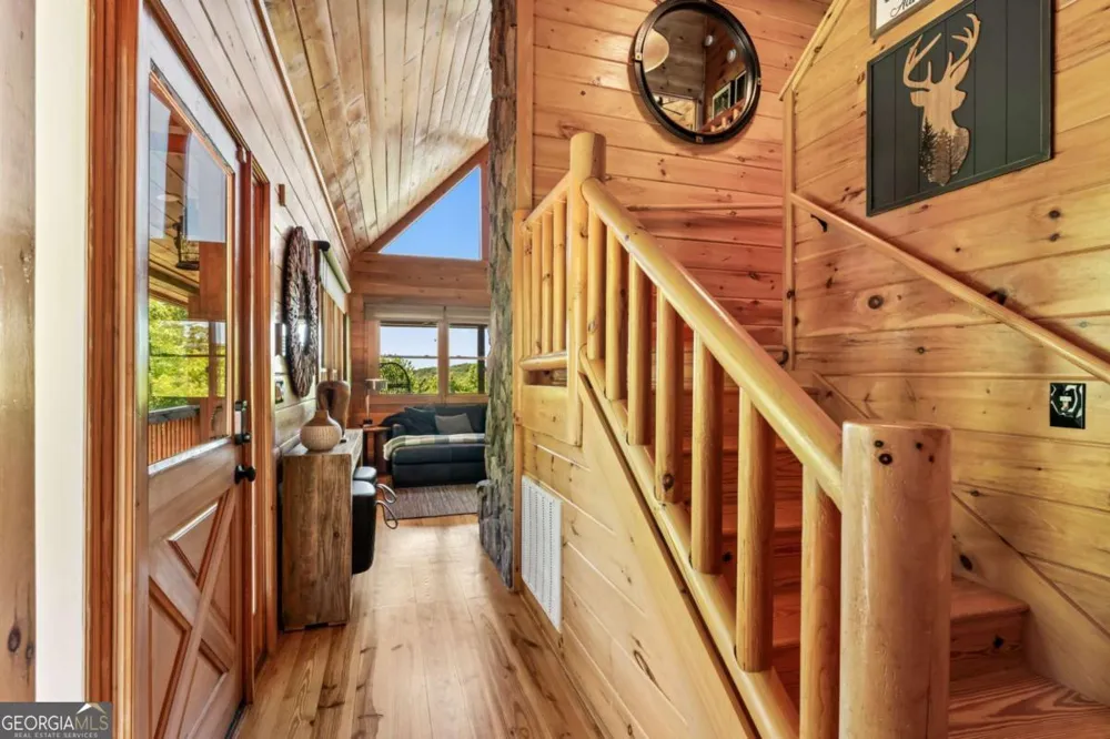 229 Old Mill Pond RD Mineral Bluff, GA 30559