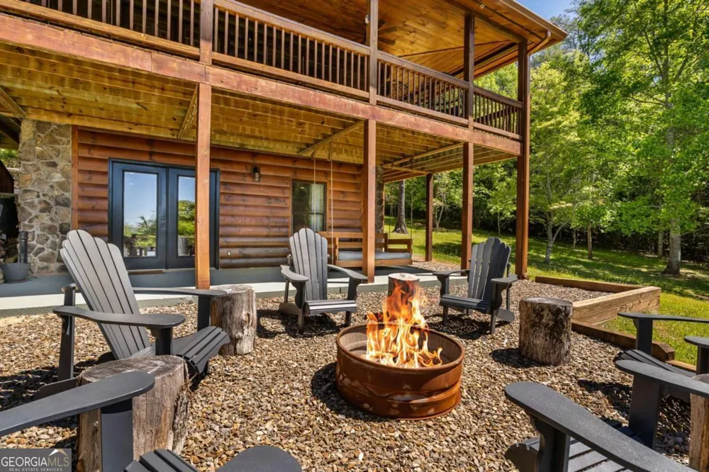 229 Old Mill Pond RD Mineral Bluff, GA 30559
