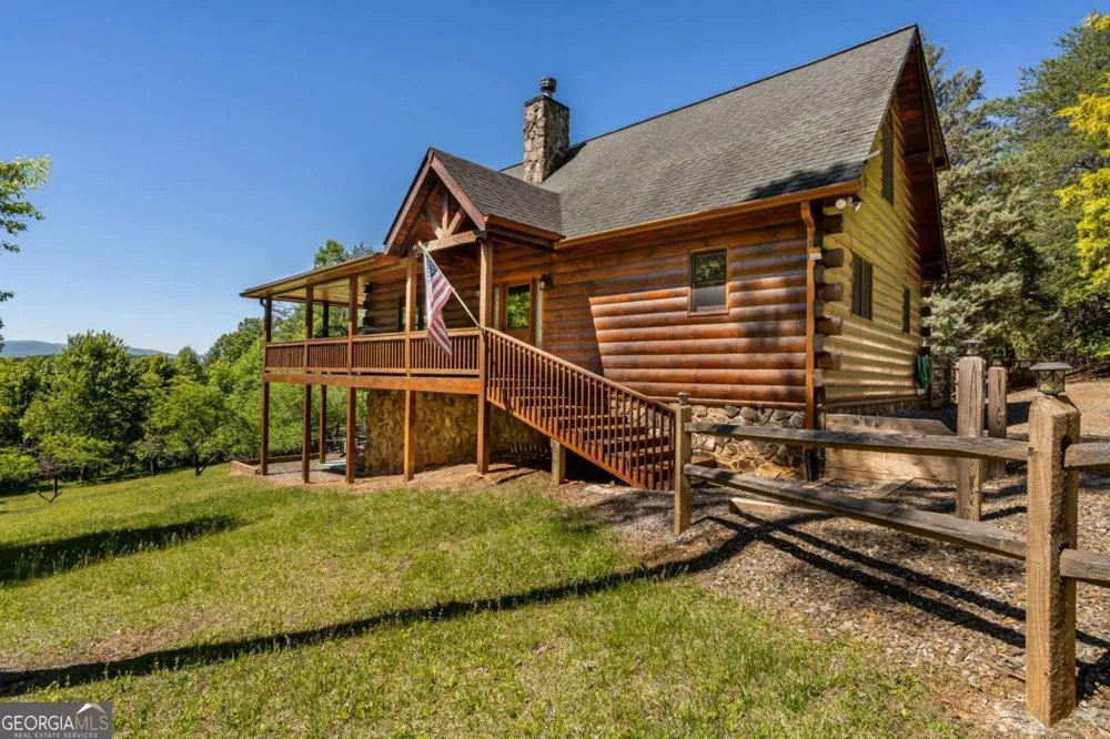 229 Old Mill Pond RD Mineral Bluff, GA 30559