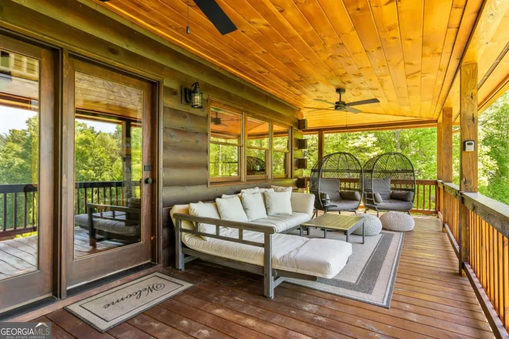 229 Old Mill Pond RD Mineral Bluff, GA 30559