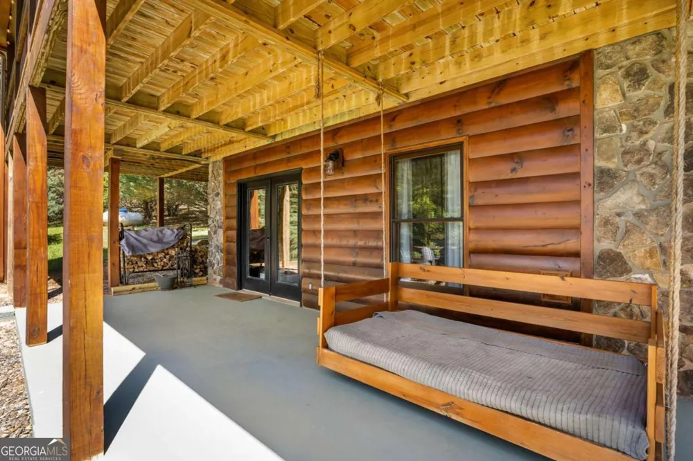 229 Old Mill Pond RD Mineral Bluff, GA 30559