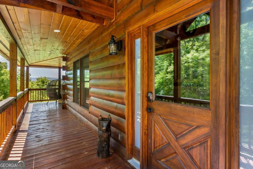 229 Old Mill Pond RD Mineral Bluff, GA 30559
