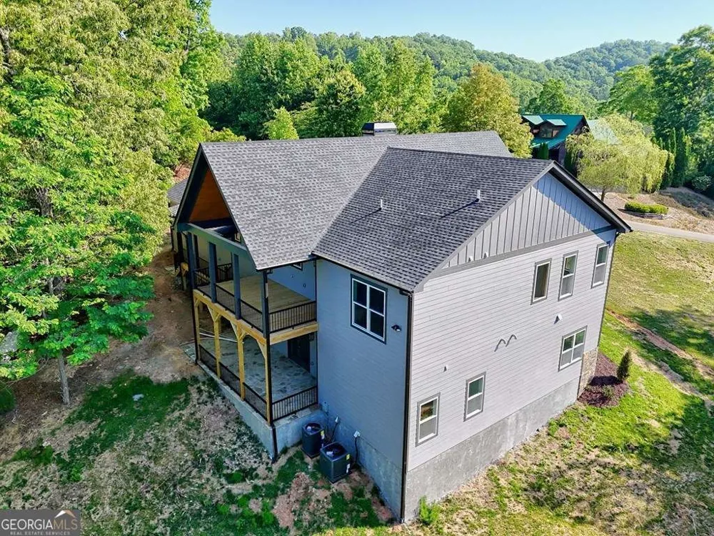 383 Rustic Barn TRL Morganton, GA 30560