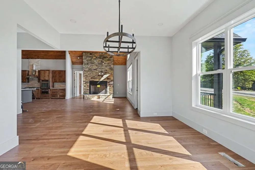 383 Rustic Barn TRL Morganton, GA 30560