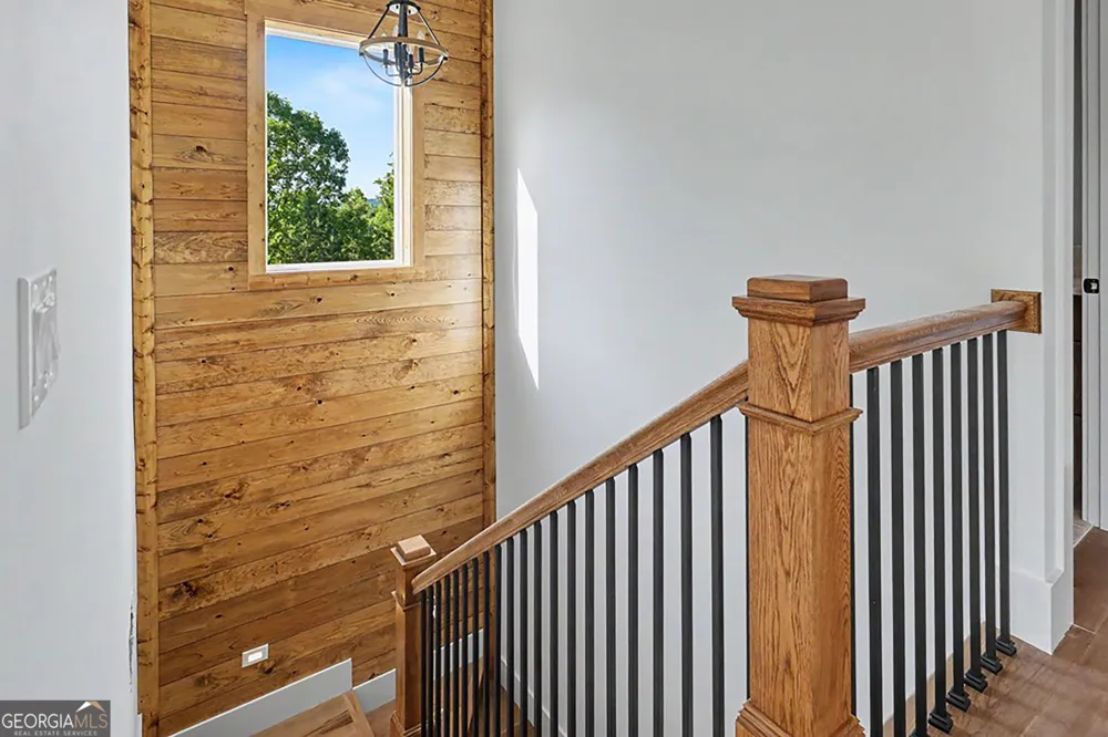 383 Rustic Barn TRL Morganton, GA 30560