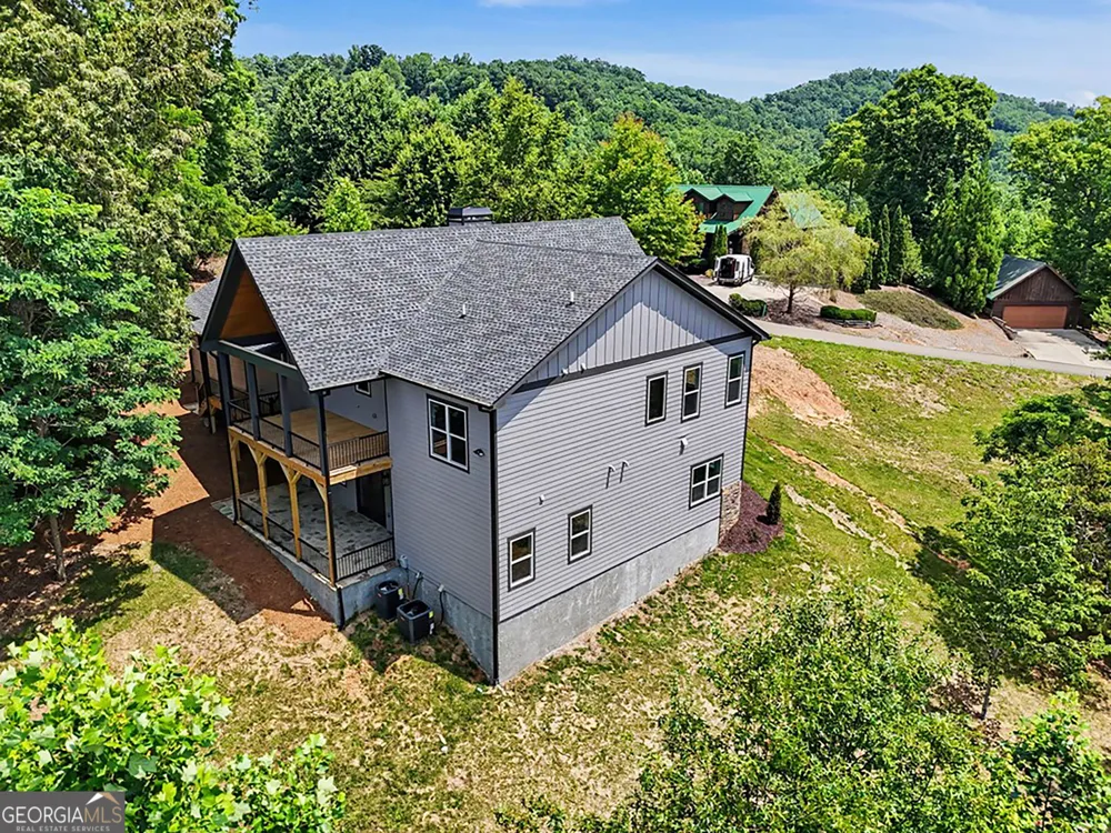 383 Rustic Barn TRL Morganton, GA 30560