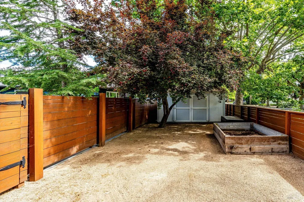 1701 Oak Street Calistoga, CA 94515