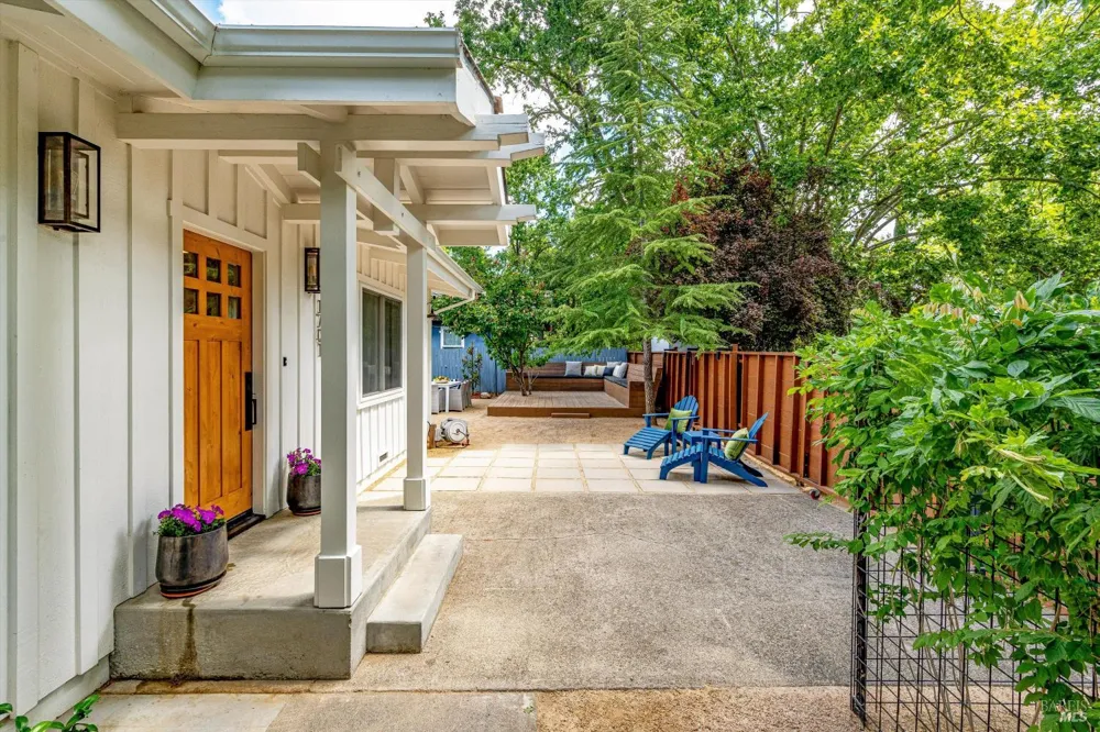 1701 Oak Street Calistoga, CA 94515