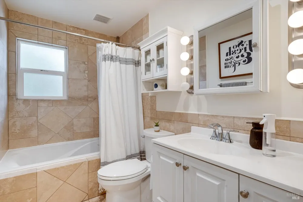 1701 Oak Street Calistoga, CA 94515