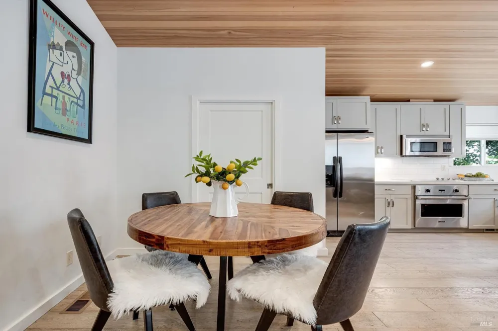1701 Oak Street Calistoga, CA 94515