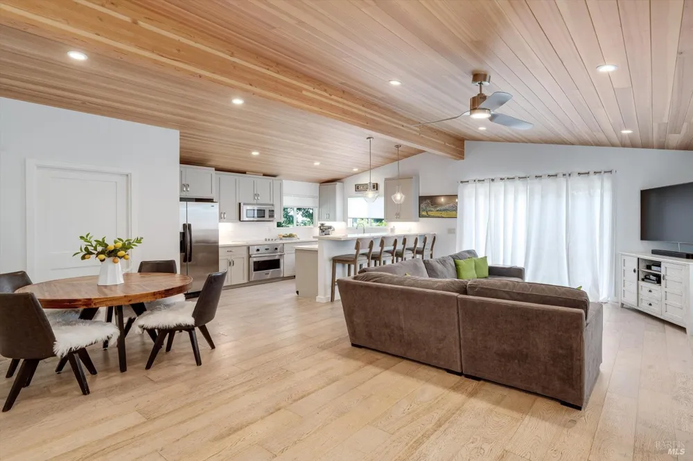 1701 Oak Street Calistoga, CA 94515