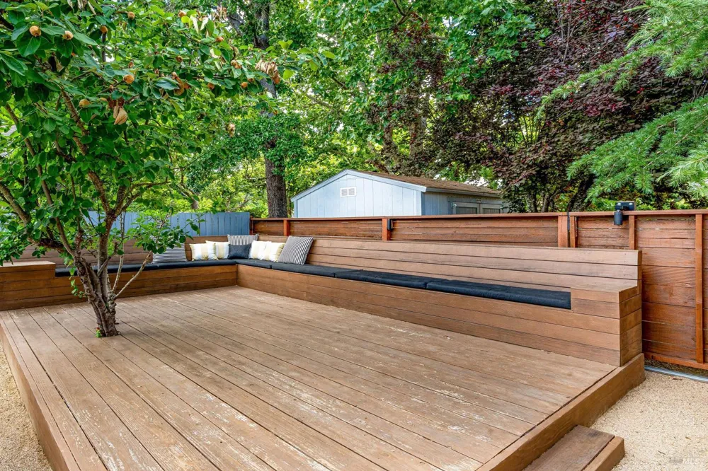 1701 Oak Street Calistoga, CA 94515