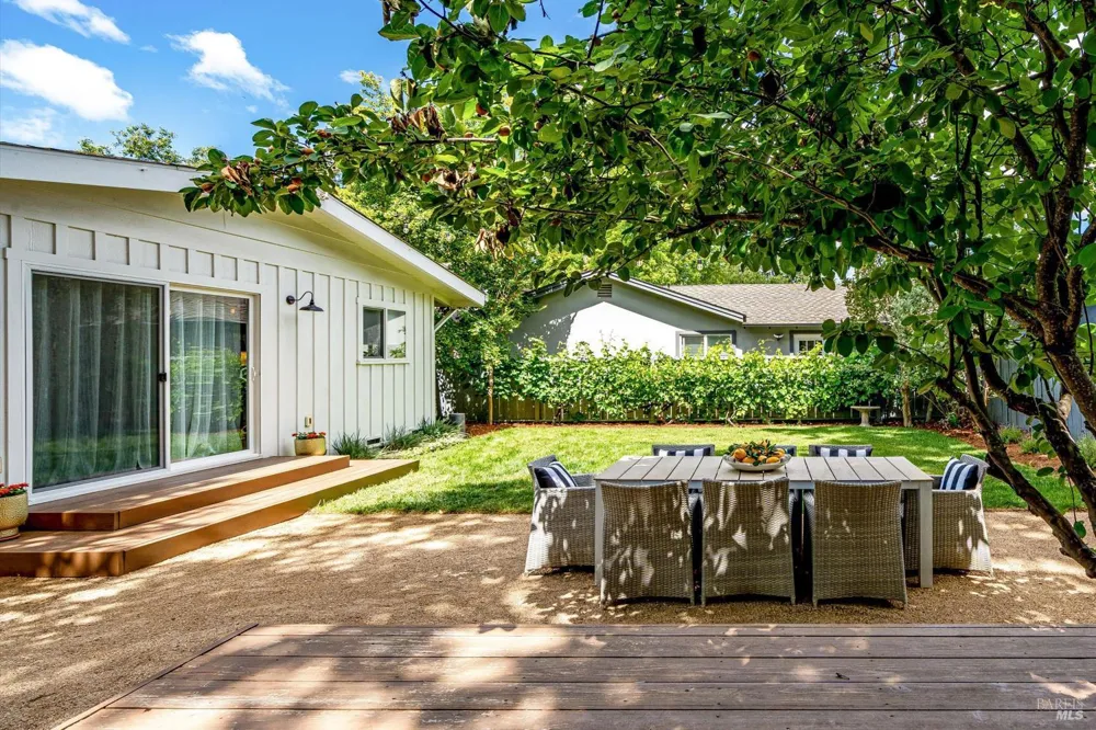 1701 Oak Street Calistoga, CA 94515