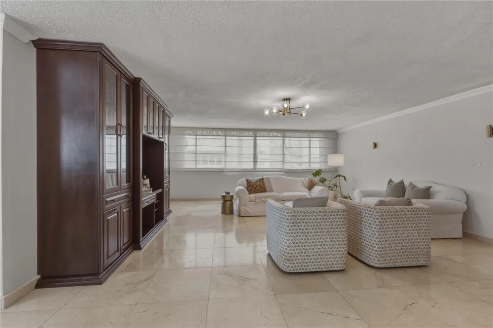 15 CALLE TAFT #202 San Juan, PR 00911