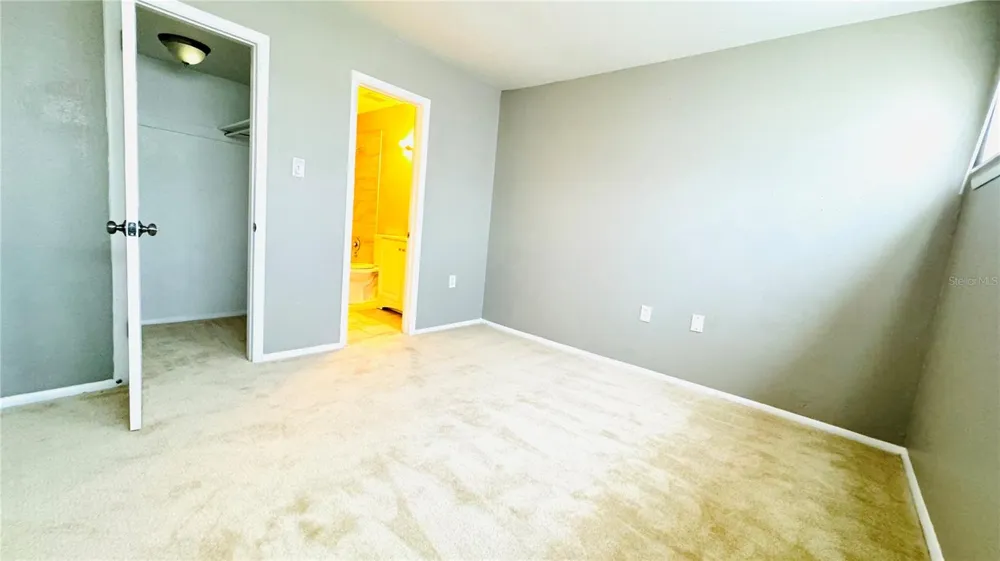 4016 WOODFERN DRIVE #B8 Orlando, FL 32839