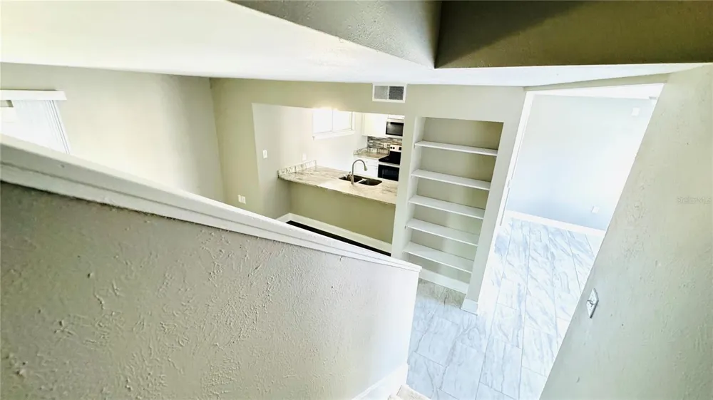 4016 WOODFERN DRIVE #B8 Orlando, FL 32839