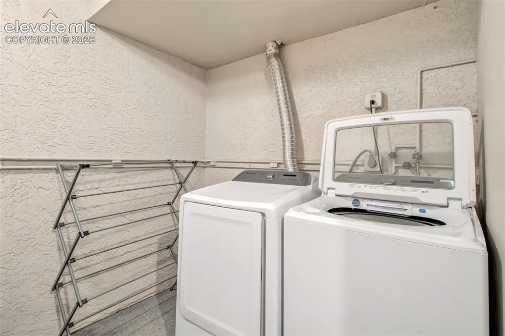 367 Raspberry Lane Monument, CO 80132
