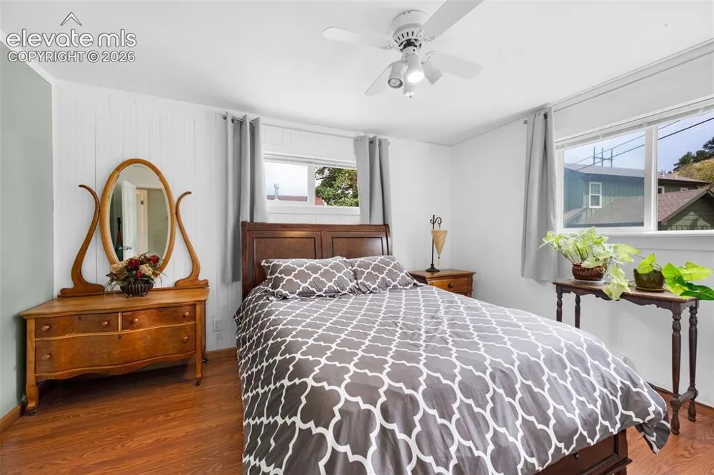 324 Terrace Place Manitou Springs, CO 80829