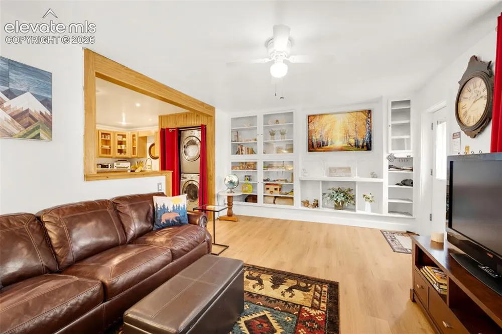 324 Terrace Place Manitou Springs, CO 80829