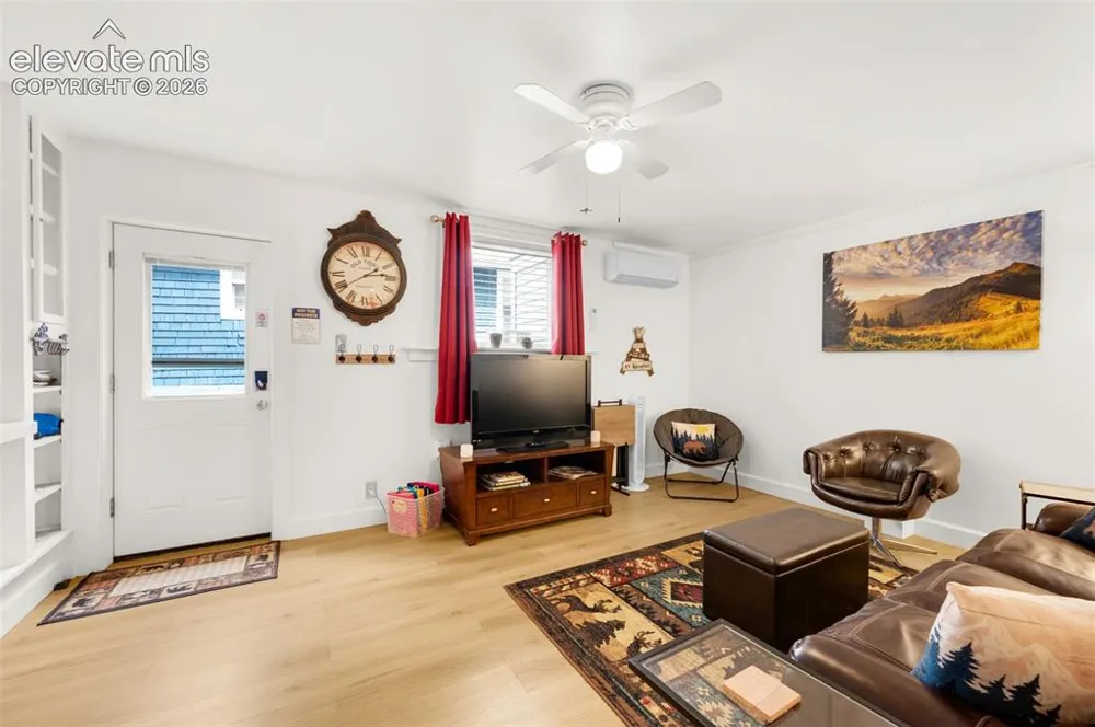 324 Terrace Place Manitou Springs, CO 80829