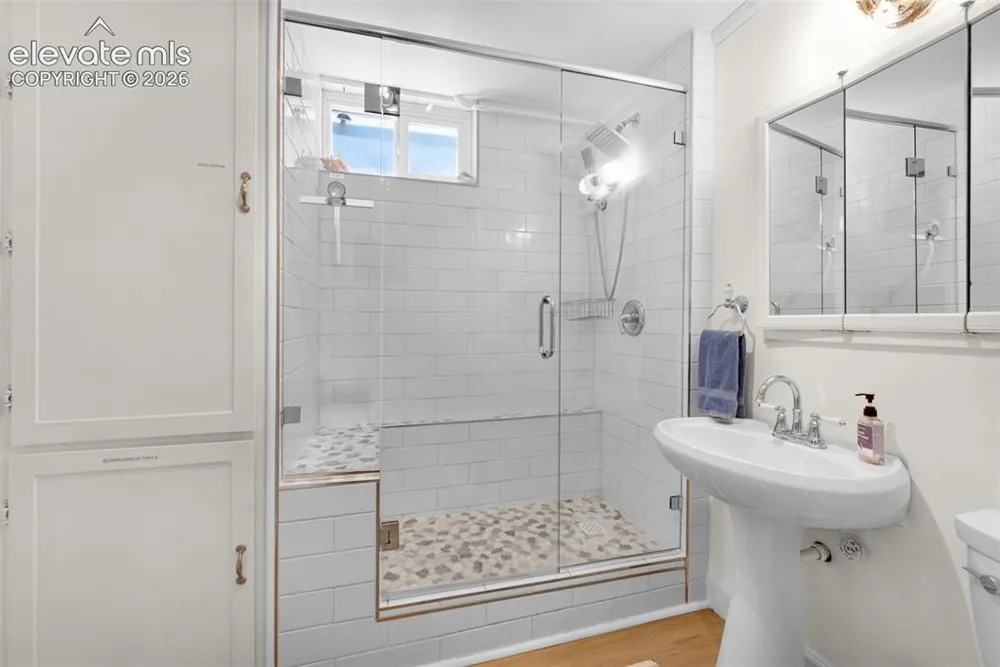 324 Terrace Place Manitou Springs, CO 80829