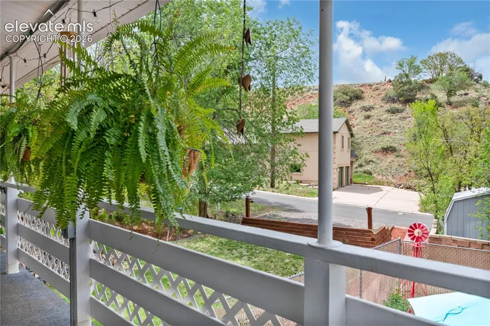 324 Terrace Place Manitou Springs, CO 80829