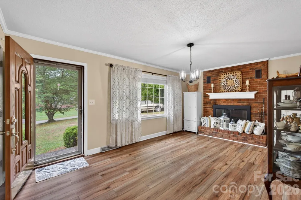 1172 Rainbow Circle Catawba, SC 29704