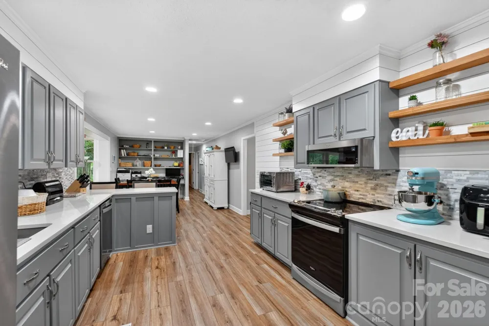 1172 Rainbow Circle Catawba, SC 29704