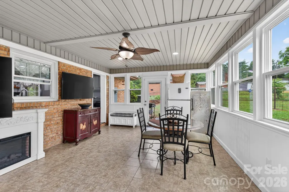 1172 Rainbow Circle Catawba, SC 29704
