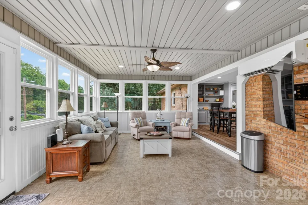 1172 Rainbow Circle Catawba, SC 29704