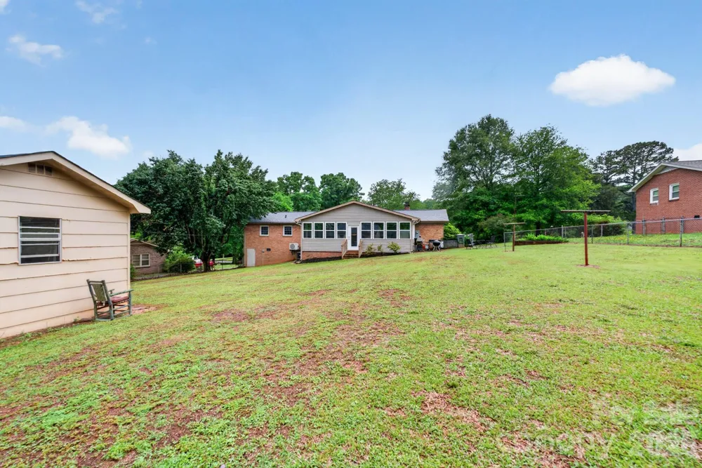 1172 Rainbow Circle Catawba, SC 29704