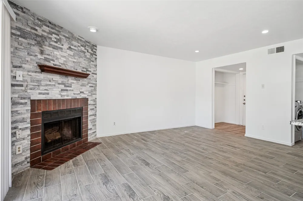 4472 Chaha Road #103 Garland, TX 75043